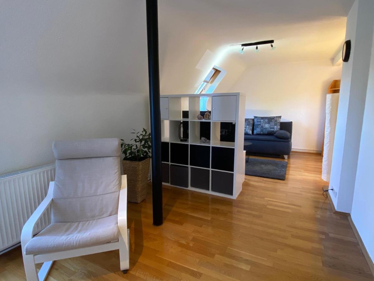 Ferienwohnung Albrecht ヴィルヘルムスハーフェン エクステリア 写真